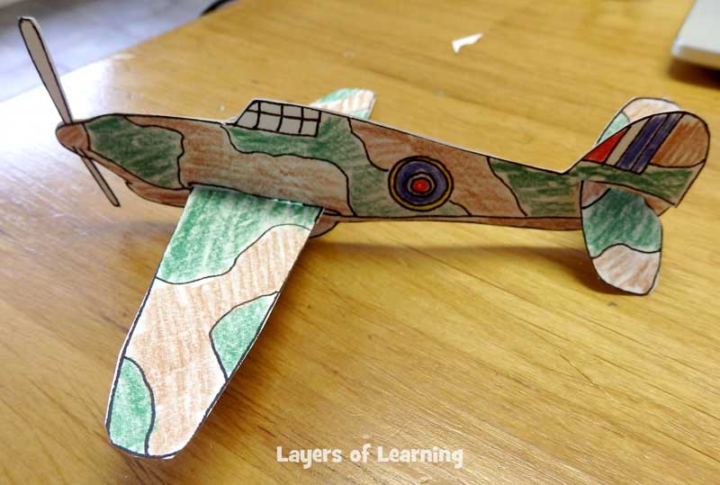 Printable planes from World War Two to color and craft.